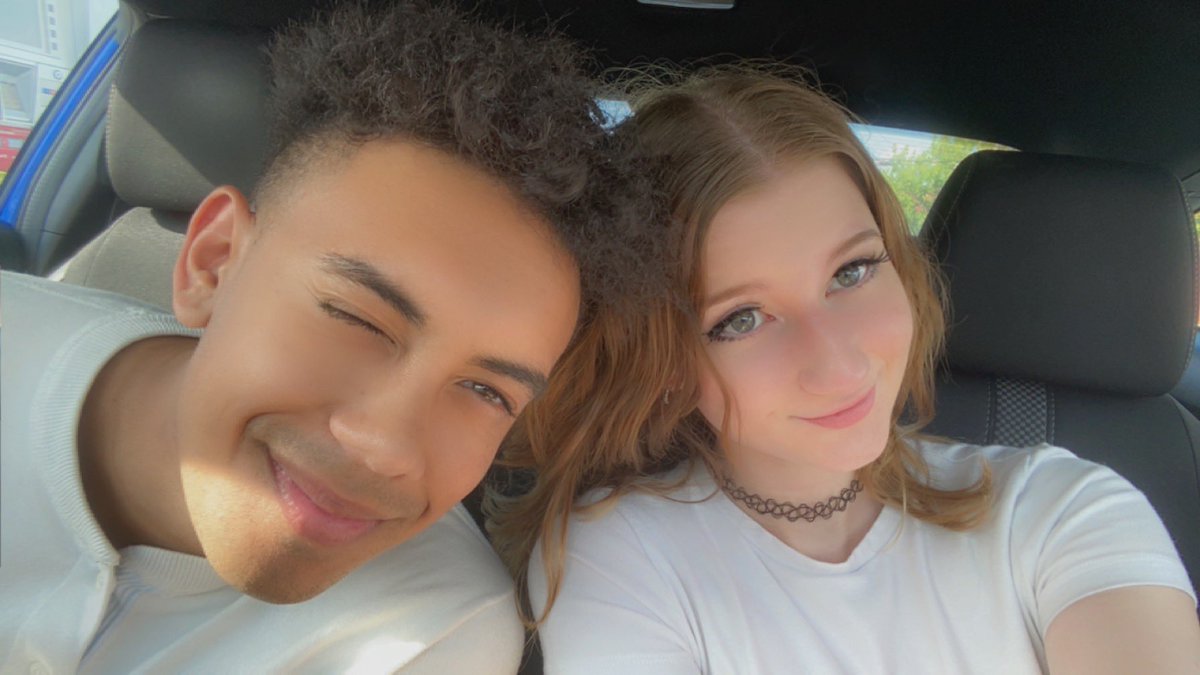 CosmicColumn's tweet image. Guess who’s no longer long distance :)