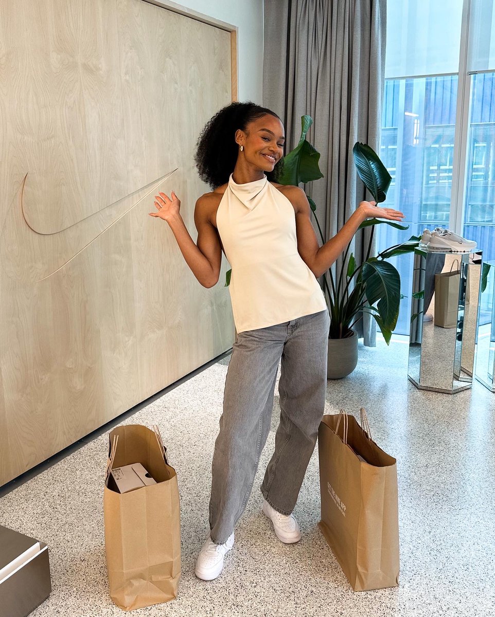 DREAM brand, DREAM partnership 🚨🥹 I’m so thrilled to announce that I’m officially a <a href="/Nike/">Nike</a> girl!!! 🤍🤍🤍🤍🤍🤍

I’m so excited for the years ahead. Thank you to everyone who made this possible 🫶🏽 <a href="/syncglobalsport/">Sync Global Sports</a>