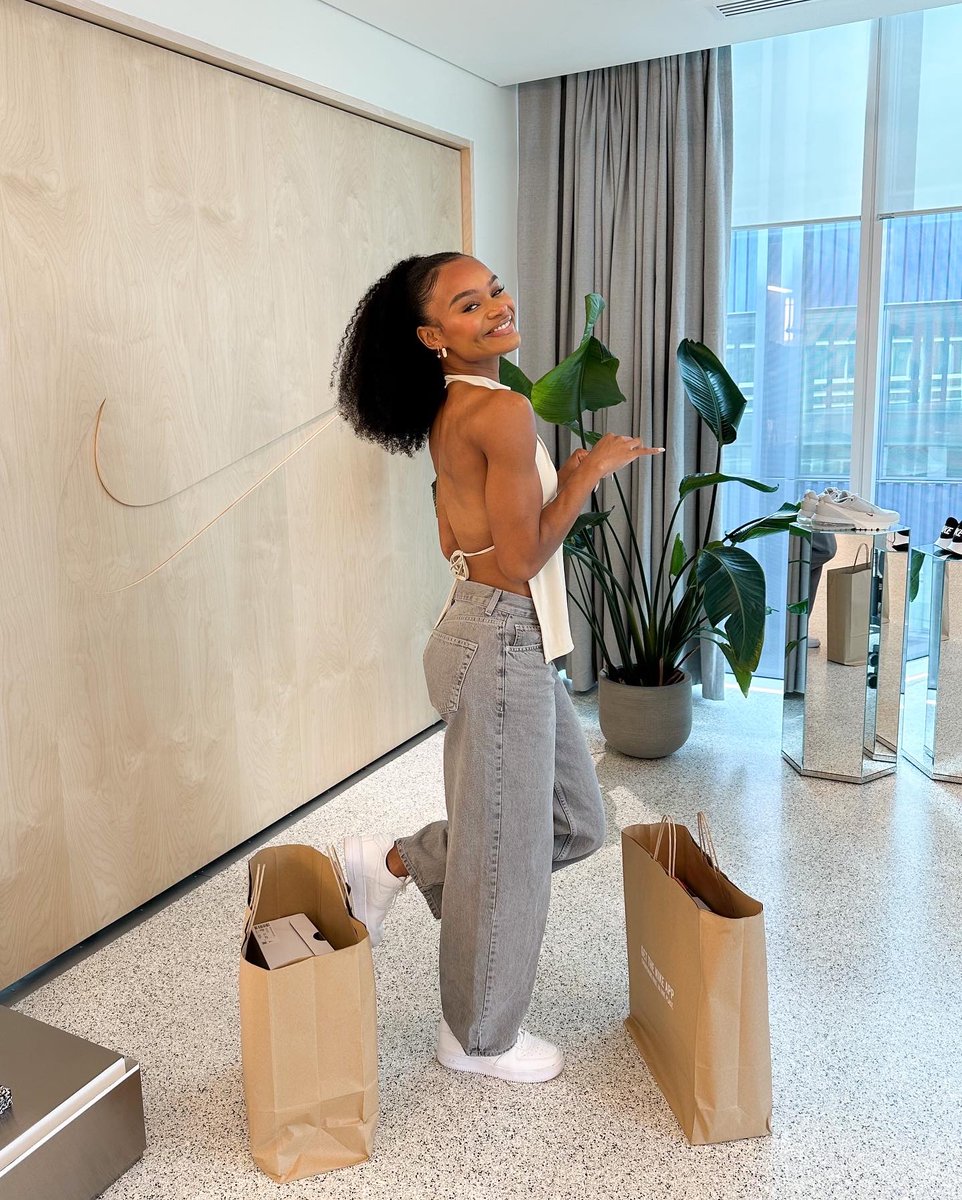 Imani-Lara Lansiquot tweet media