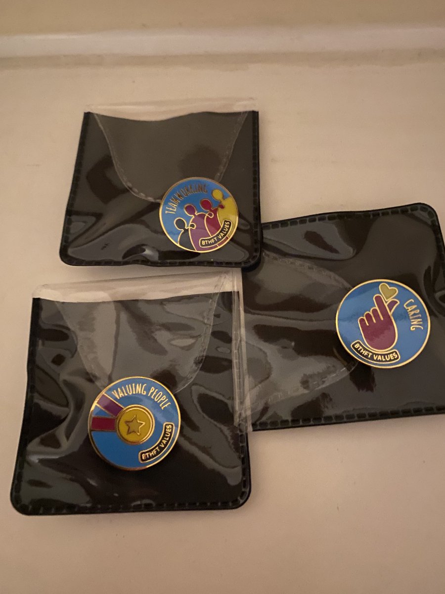 jostedman💙 (@jostedman2) on Twitter photo Had a lovely chat with <a href="/karendawber/">Prof Karen Dawber 🌈</a> imparting her upmost wisdom on me for my next challenge. Thank you for everything and for the badges I am truly honoured. I’ll miss <a href="/BTHFT/">Bradford Teaching Hospitals NHS FT</a> Had a lovely chat with <a href="/karendawber/">Prof Karen Dawber 🌈</a> imparting her upmost wisdom on me for my next challenge. Thank you for everything and for the badges I am truly honoured. I’ll miss <a href="/BTHFT/">Bradford Teaching Hospitals NHS FT</a>