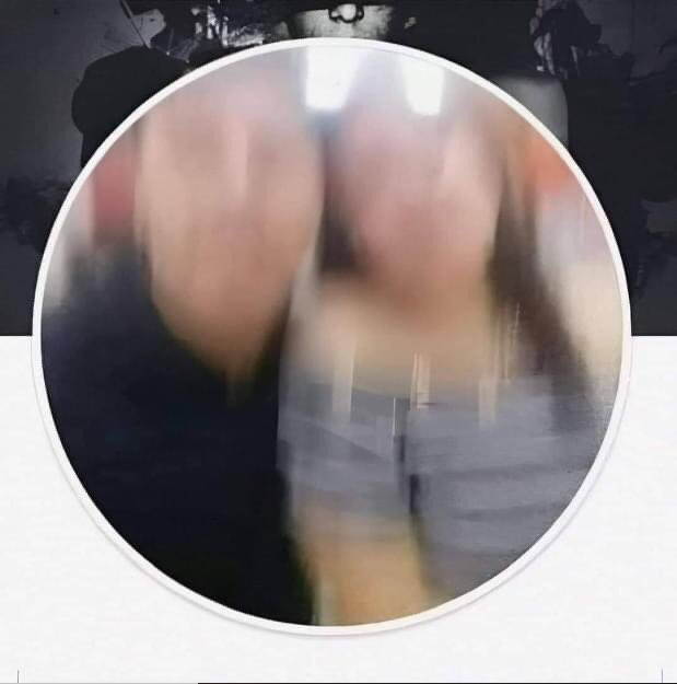 RED Stepz Mil Grau tweet media