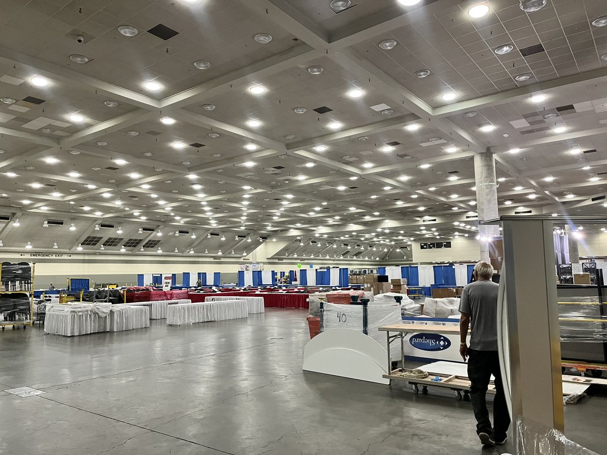 MAPGameTech's tweet photo. If you’re at @baltimorecomiccon stop pass and catch @infinitenites1 running some #videogames or come pass the shop for our monthly #fightinggames #event with at pot #bonus in #sf6 ! #baltimore #comics #gaming #mapgametech #gamingcommunity #fun #goodvibes https://t.co/wrXlMKpB3N