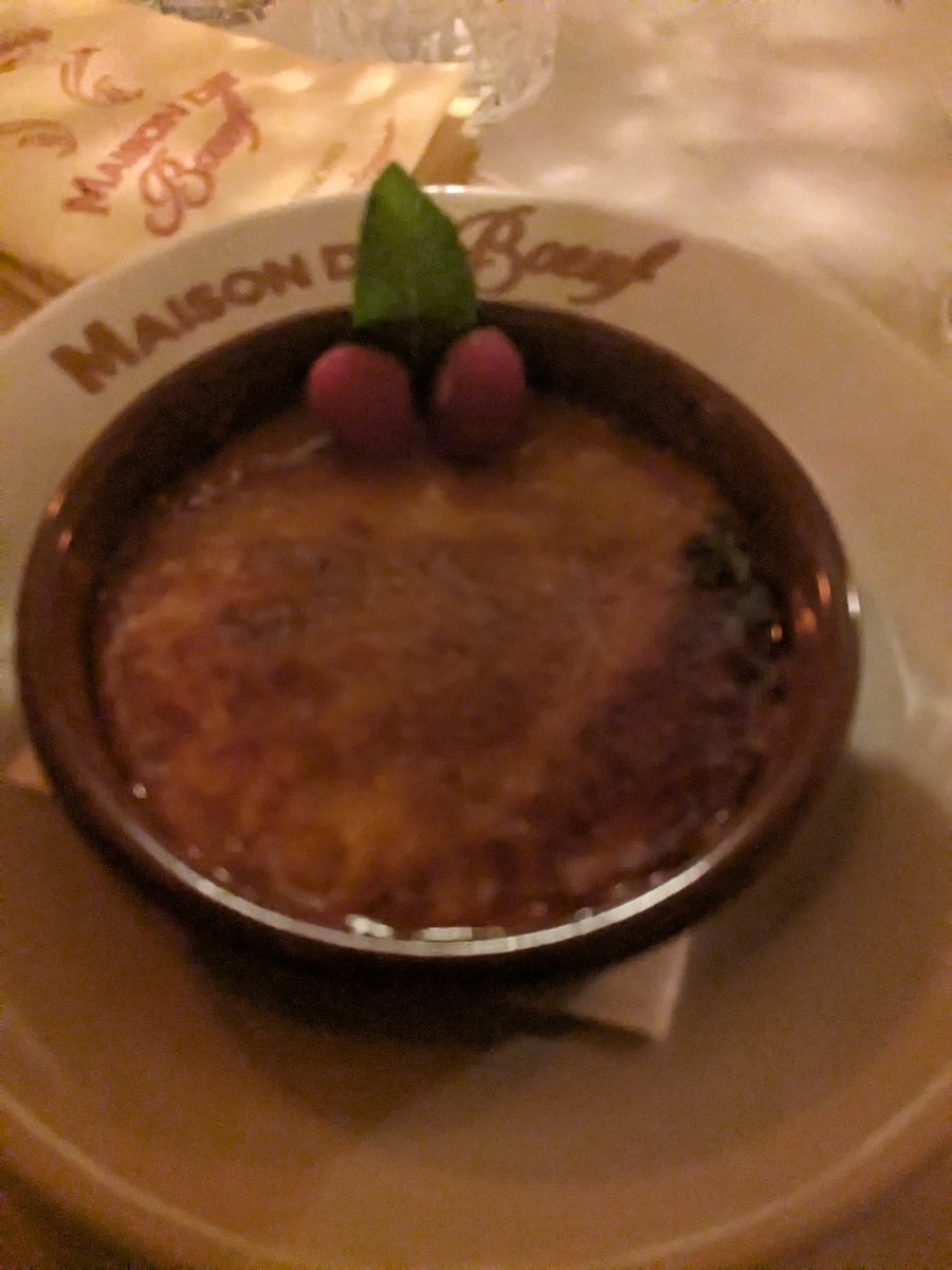 SupperCardiff's tweet photo. Great ambience with live music at Maison de Bœuf tonight. Very friendly and attentive service. https://t.co/S6JUoYI8D8
