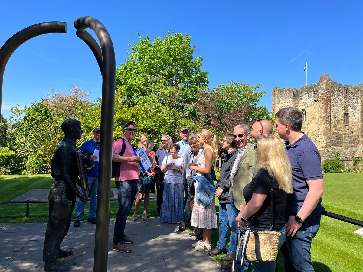 Guildford Town Guides tweet media