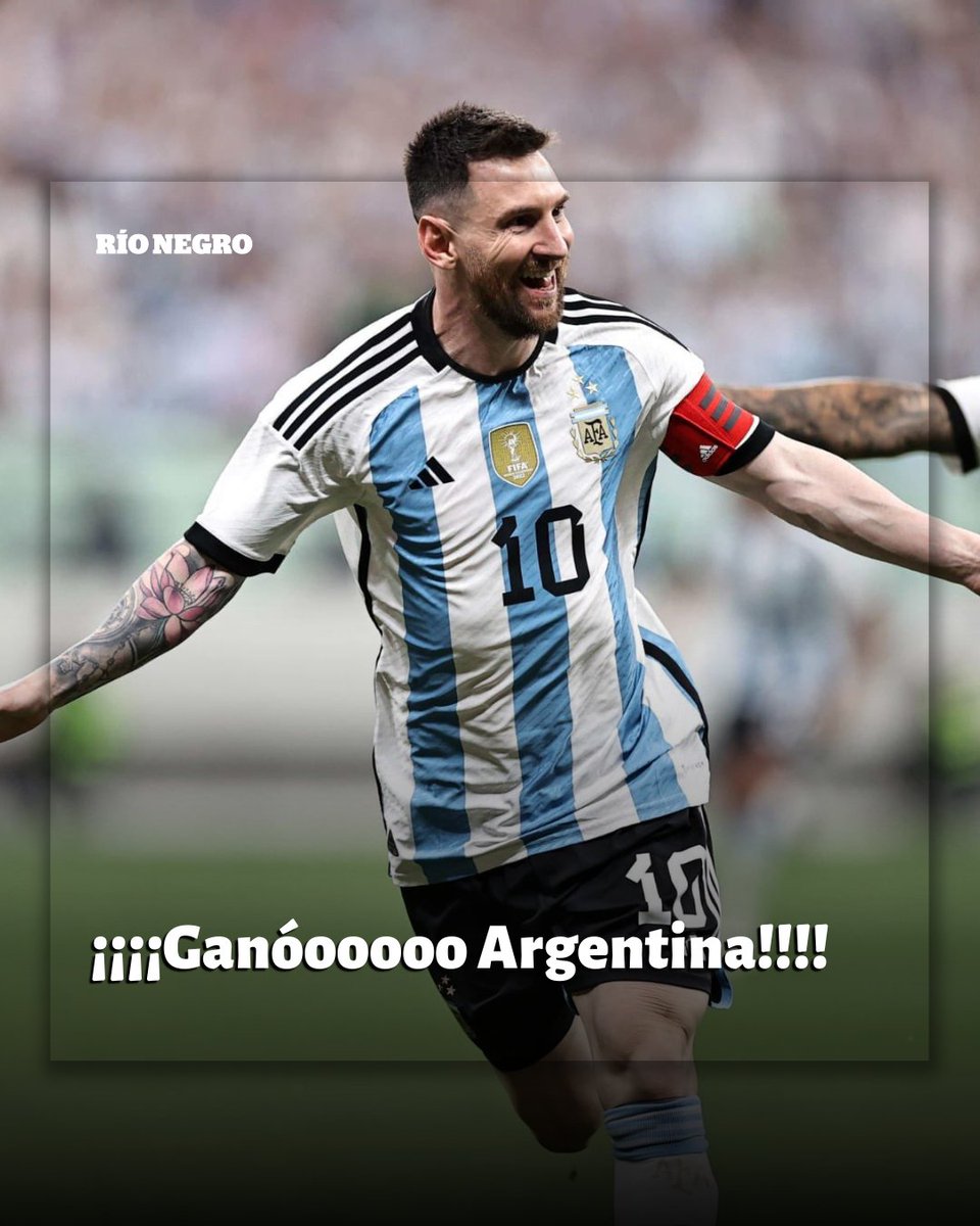 rionegrocomar's tweet photo. ⚽🇦🇷 ¡¡¡¡Ganóooo Argentina!!!!! 

La Selección Argentina venció a Ecuador en su debut en las Eliminatorias Sudamericanas con un golazo de Lionel Messi de tiro libre. 

¿Te lo perdiste? Mirá los momentos destacados 👇 https://t.co/LzlzdHZRTx https://t.co/vo4rWNRtaN