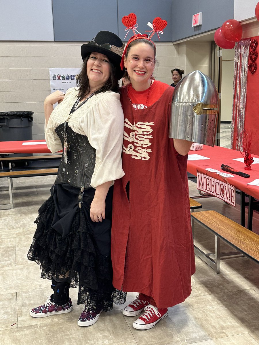 It was fun to see all of the families excitement for the house system at our school tonight!
#RCA #housesystem #Amistad #friendship #love ♥️👑🗝️🗝️
