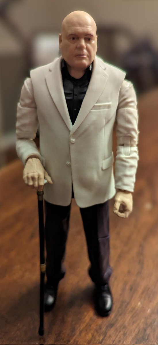beckerredden's tweet photo. My Kingpin collectible figure arrived today! Thanks to @vincentdonofrio for the great depth in which he developed and portrayed this character. Hasbro did an awesome job capturing his likeness. https://t.co/cIpWovMOTp