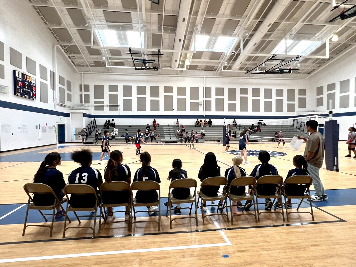 AthleticsNusd's tweet photo. The NUSD 6th Grade Flag 🏈& 🏐kicked off today!!!👏🏽👏🏽!
@AmericanLakes traveled to Jefferson for fun, exciting & competitive games-Thank you fans, coaches, officials, AD’s & players for All making the first games a success! #nusdstudentathletes #workinghardhavingfun @NatomasUSD https://t.co/54gGt7xMMP
