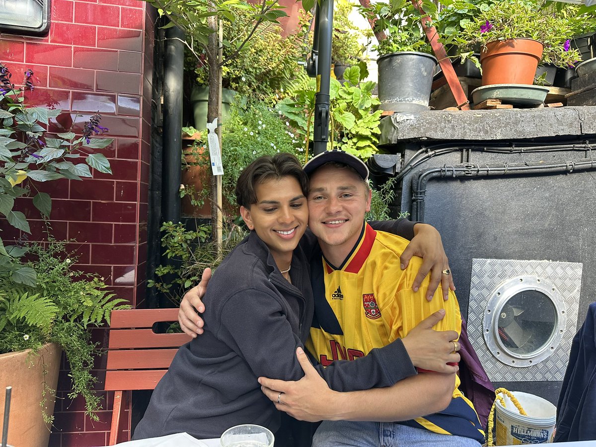 #BenHardy &amp; @ItsJasonPatel wow in touching modern love story #Unicorns passionately directed by #SallyElHosaini &amp; #JamesKrishnaFloyd. Movie  has world premiere at #TIFF2023 . Check out exclusive interviews <a href="/DEADLINE/">Deadline</a>