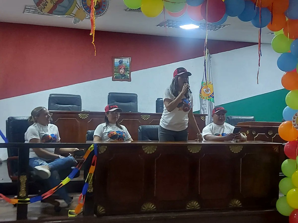 naillitcandanga's tweet photo. Dimos Inicio al Plan Vacacional 2.023 A los niños y niñas de los trabajadores y trabajadoras del @CMBTorres https://t.co/tEL6viN3Ue
