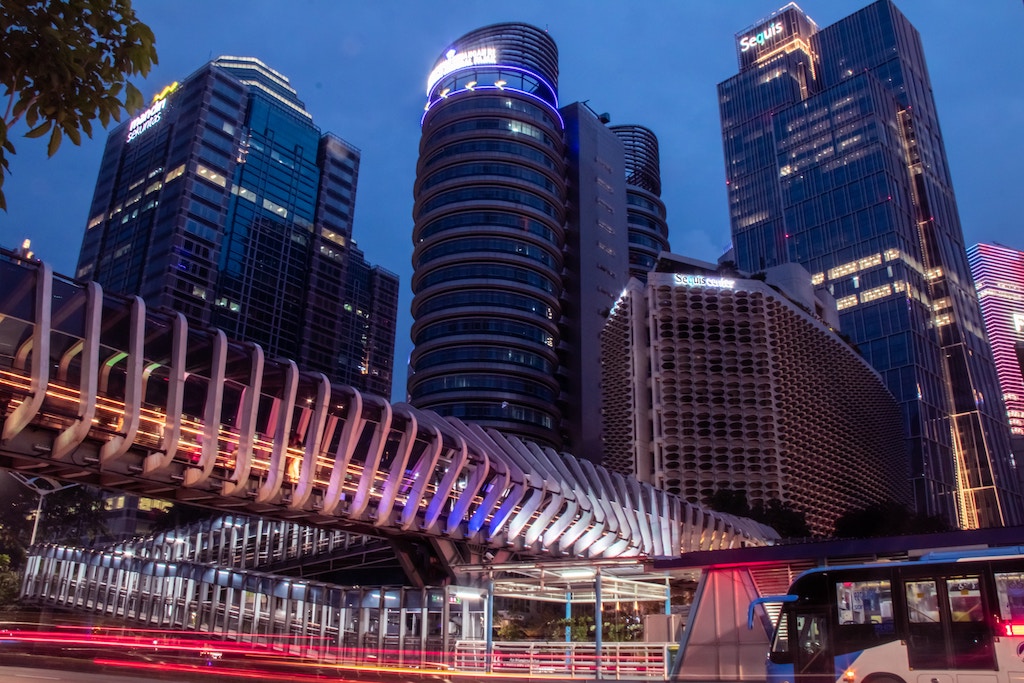 Australia has prioritised strengthening education links with Southeast Asia in its first strategy focused on the region

hubs.li/Q021sXB_0

#intled