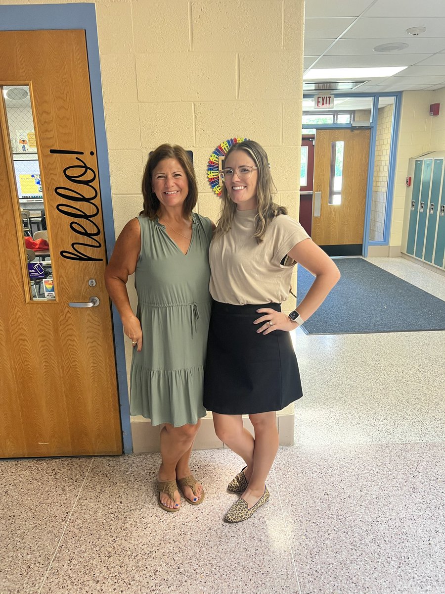 MrsWakelee's tweet image. @RCPitner and I are ready for another great year at @LoganTownshipSD 😊