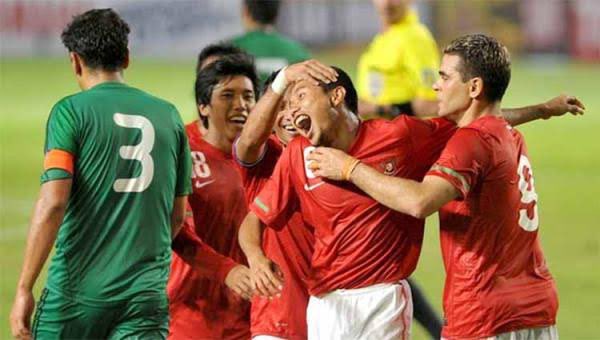 Karena nanti sore takut di GBT ga ada Sinyal, Tebak Skor Indonesia vs Turkmenistan dibuka sekarang aja!

Ga ada syarat follow &amp; tag, cukup tulis tebakan kalian direply pakai tagar #TebakSkorMW

Yg bener dapat pulsa 100rb utk 4 akun!
Ditutup pas kick off, dipilih acak.

#TimnasDay