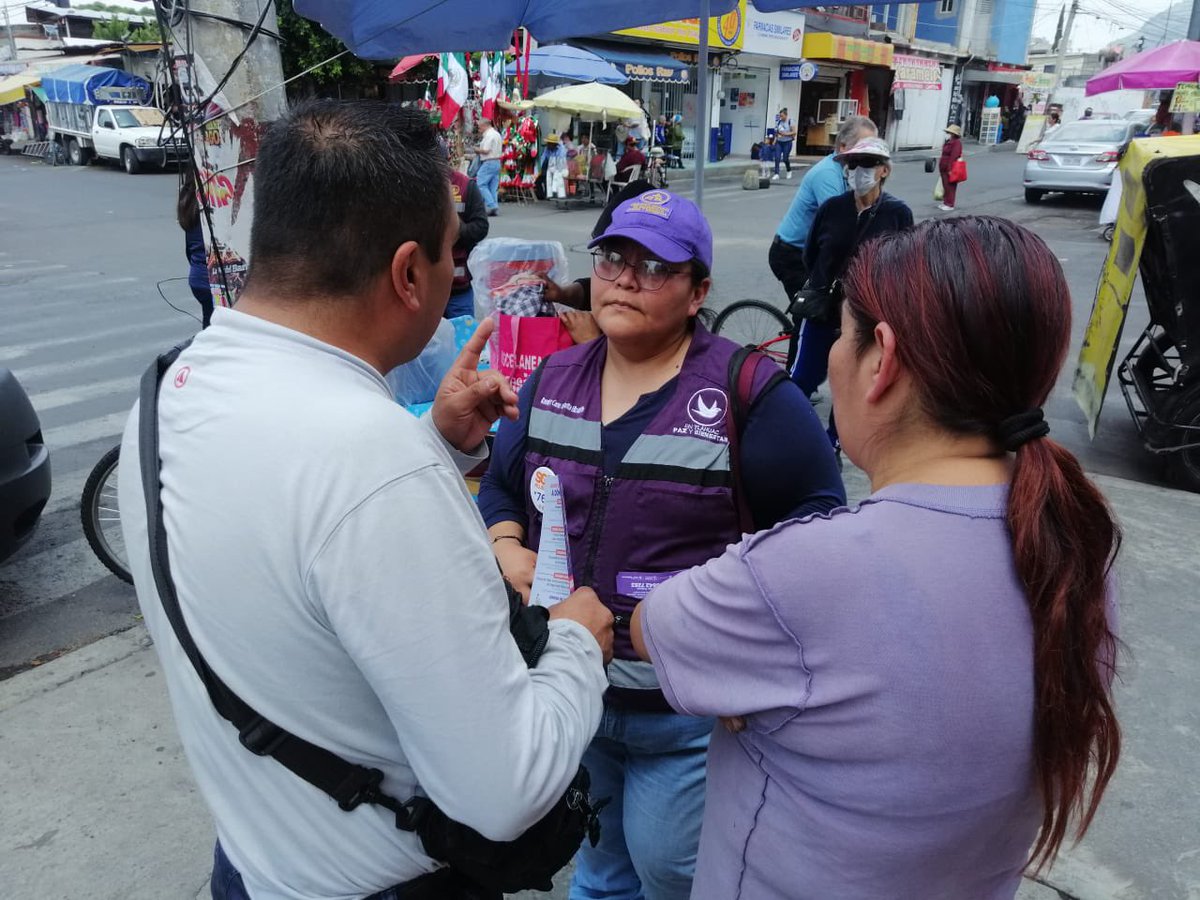 ¡Promovemos los Derechos Humanos en Tlaltenco! 🌍 Con el Ombudsmóvil, la CDHCM y la #BrigadaVioleta nos unimos para brindar información valiosa sobre derechos humanos y perspectiva de género, a las y los vecinos de Tlaltenco. 💜 #Tláhuac #RenaceParaTuBienestar