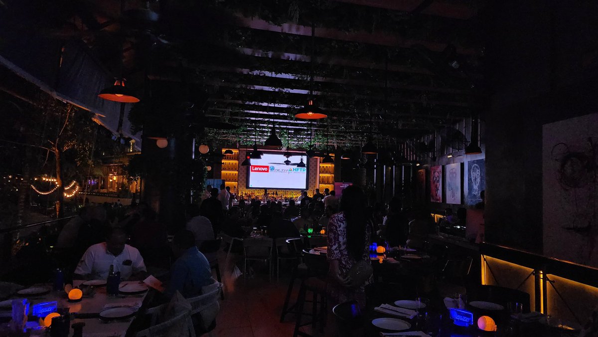 altasistemasmex's tweet photo. Que gran noche, grandes personas exponiendo de nuevas tendencias en ciberseguridad y AI, mil gracias a todos nuestros clientes, amigos y socios de negocios! Pero más gracias equipo de Alta Sistemas que sin ustedes no estaríamos aqui. https://t.co/Us26A08ggU