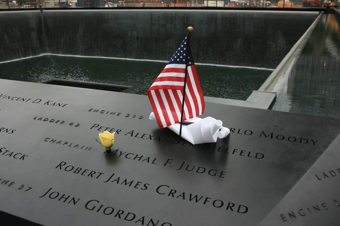 Real_Ames's tweet photo. Never Forget. 09-11-2001 #FDNY #NeverForget #TwinTowers #September11 #NYPD #NYC #ArmedForces #NYEMT #NYPortAuthority #DefendWhatMatters https://t.co/bUoZs7cnyK