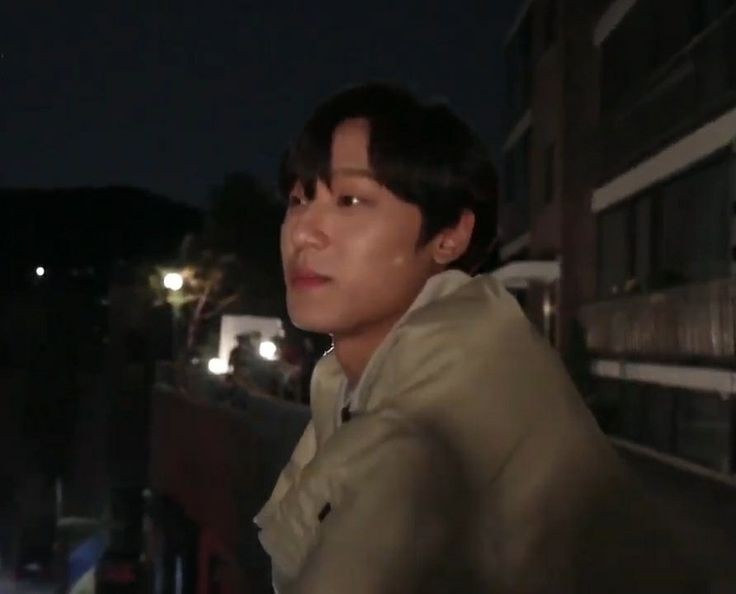 cathacllysm's tweet image. Tama, 1994. Ingat tanggal dan bulan lahir tapi suka lupa nama panjang selain nama panggil. Gemari kopi sejak masih sekolah hingga sekarang. Kalau yang di sana, suka kopi?