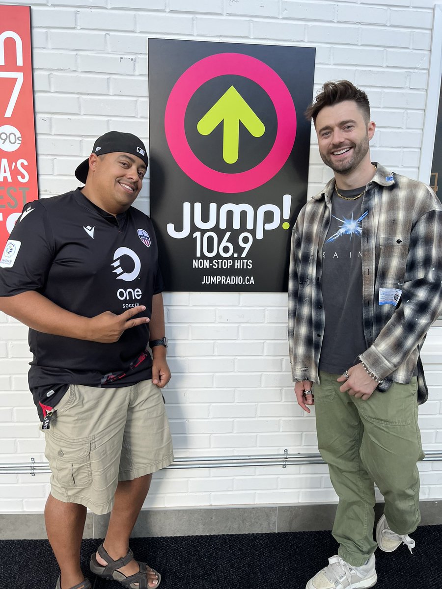 JumpOttawa's tweet photo. Props to @DJFrankWalker for dropping by the @JumpOttawa studios!
He’s spinning TONIGHT (Thursday) at The Show! (104 Clarence Street, in the Byward Market) #Ottawa #JUMPNextAtNight - @MrDRadio https://t.co/NBeiosqcQV