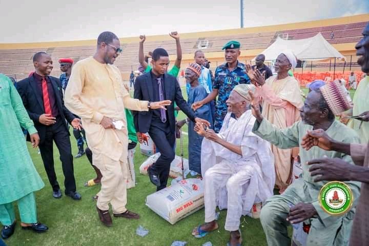 governor36703's tweet photo. The governor of katsina state wish to Alleviate the loneliness of elder parents and people with disability in the state.
Elder parents are very essential people in
any society. Though, their
virtues need to be safeguard for the benefit
of present and future
generations. https://t.co/H5BaUWS8Gw