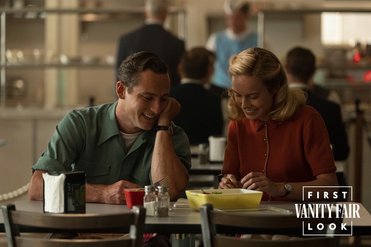 DiscussingFilm's tweet photo. Brie Larson and Bill Pullman in ‘LESSONS IN CHEMISTRY’.

Releasing October 13 on Apple TV+ 

(Source: https://t.co/pMLgMUslAw) https://t.co/ChScOvpezo