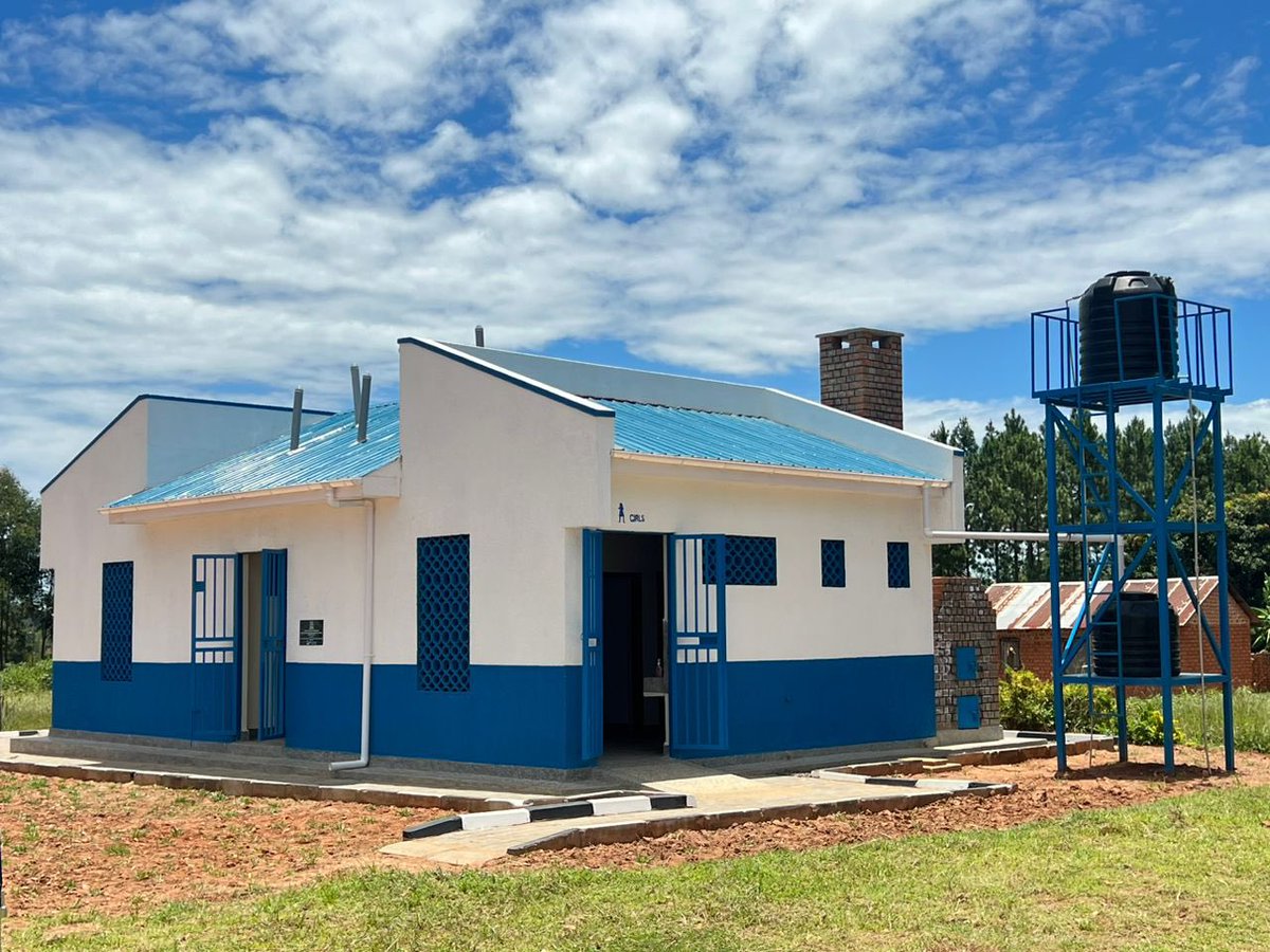 min_waterUg's tweet photo. This project was implemented by @min_waterUg through Water and Sanitation Development Facility-North funded by @GovUganda with support from the German Government through @KfW and with Consulting Engineers Salzgitter (CES) as the International Management Consultant. https://t.co/wuBrXGymUN