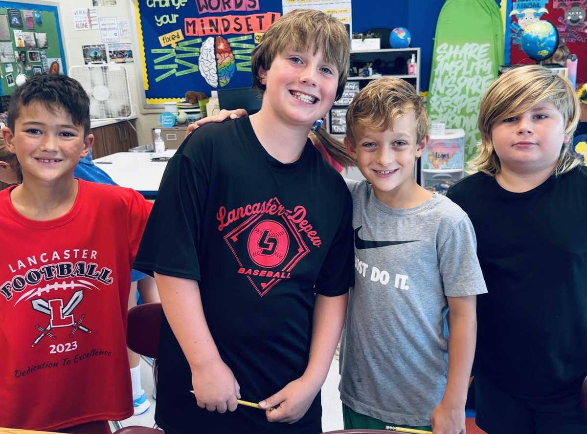 cgasiewicz28's tweet photo. Celebrating the Third Day of Third Grade! https://t.co/FJTmokJNUq