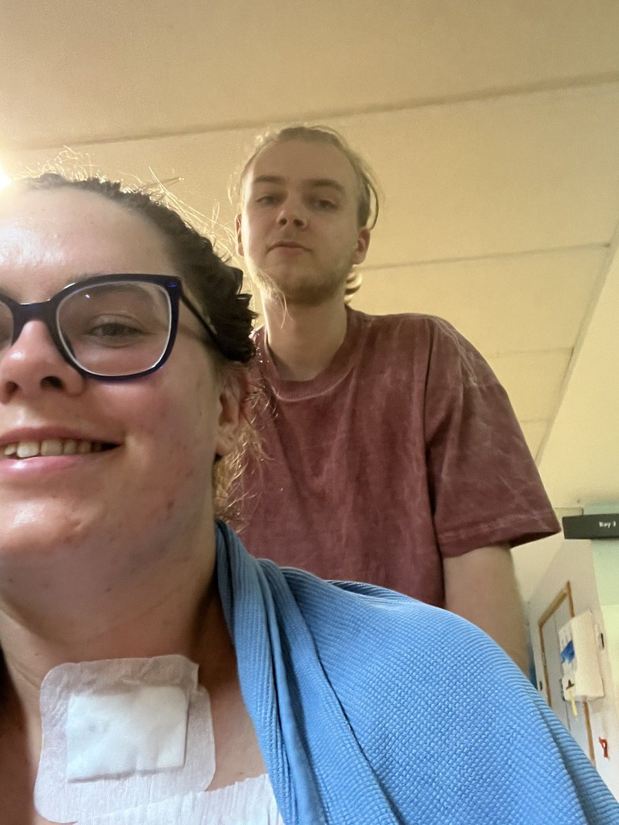 barrett_bethan's tweet photo. A double whammy of blog posts - a nurse’s experience from the other side 

https://t.co/GTR0wd46iK

https://t.co/vbgXciP99c https://t.co/KSbAjyrcDI