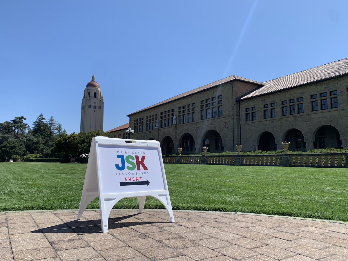 karlacasillas20's tweet photo. Hoy ha sido un día muy importante en mi camino. No puedo estar más contenta y agradecida con la vida 😍 @JSKstanford #StanfordJSKfellowship A dream come true #journalism #californiaadventure ❤️ Also thanks for all #knightfoundation #latam https://t.co/A5sswa0DMW