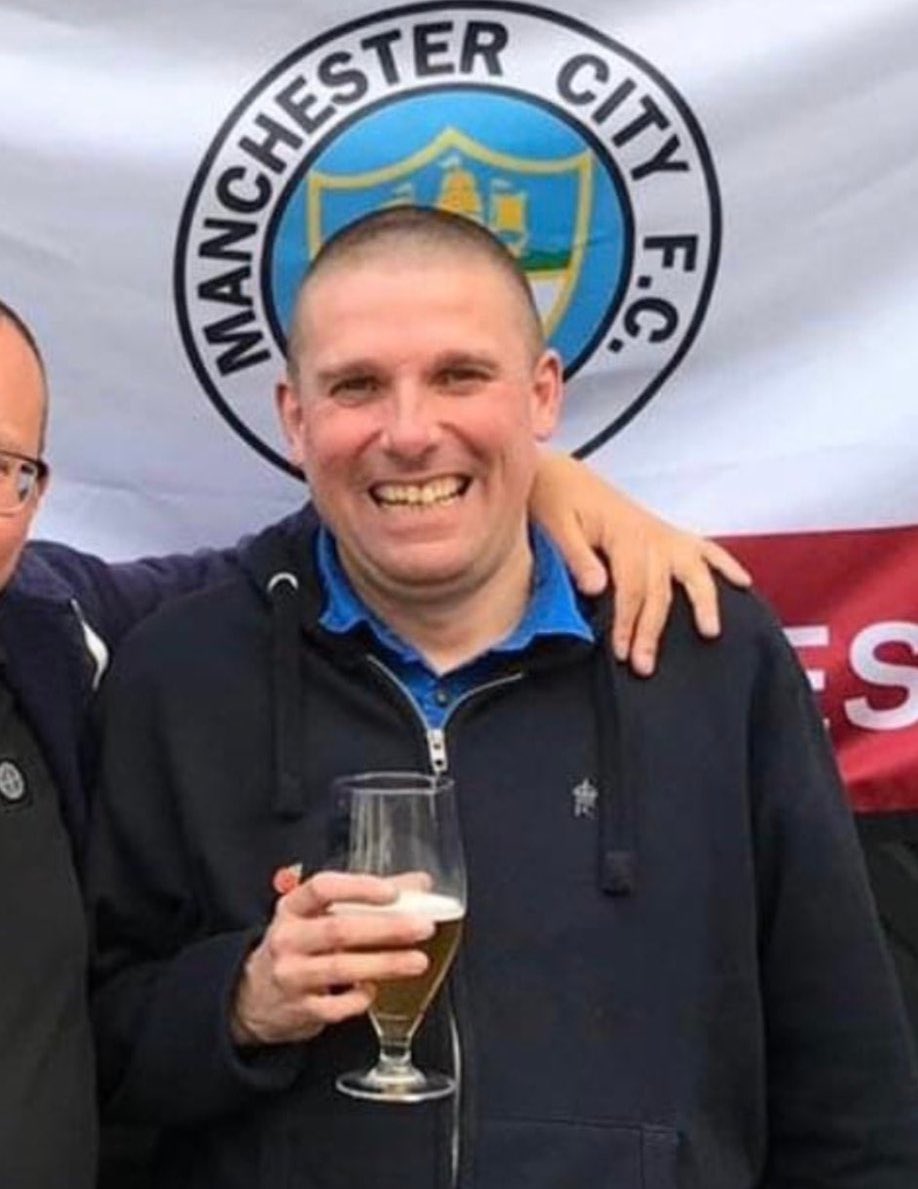 MindBodySoleUK's tweet photo. With the recent news of #MCFC fan Chris Drysdale passing away we have decided to donate ALL Profits of the sky blue T-shirt and White MBS logo to Chris’ family. 

We are awaiting contact from Chris’ family for the blessing to do this. 

But any sales for the next month will be sent to Chris’ family. 

💜 RIP Chris 💜