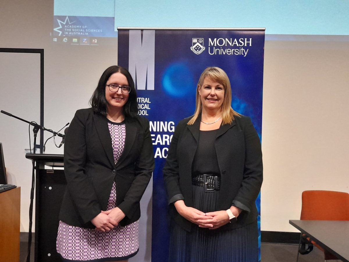 gemmasharp11's tweet image. A HUGE thanks to everyone who came to the #EatingDisorders #PublicLecture last night ♥️ A wonderful @MonashUni @AcadSocSci collab &amp;amp; meeting of minds 🧠🙏 @CCSNeurosci @MonashCCS @Monash_FMNHS @MonashUni @MonashResearch @NEDC_Australia @ED_Victoria @BelindaCaldwel1 @MarilynFleer