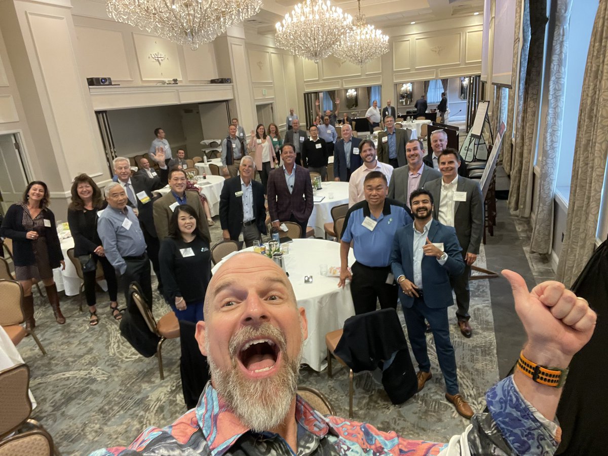 EricCook's tweet photo. Having some fun between sessions with @IamAnuragMj and a bunch of my new @WABankers friends. #SillySelfie #ILoveThisStuff https://t.co/FZ0L4hTzFO