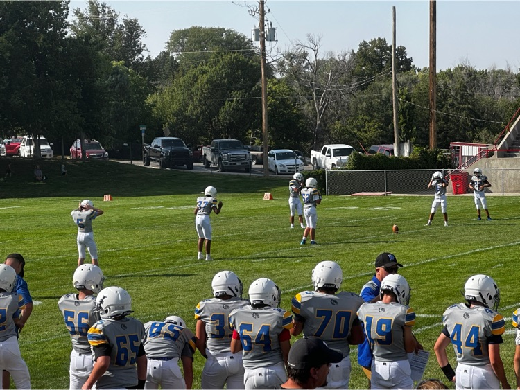 AdamsMSBulldogs's tweet photo. 8th grade football at McCook https://t.co/2t2tnVlZyE