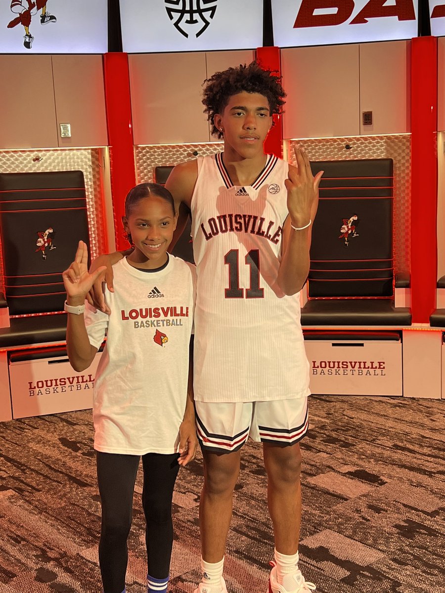 Card nation what’s good???? L’s up 🔴⚪️⚫️ #notcommitted
