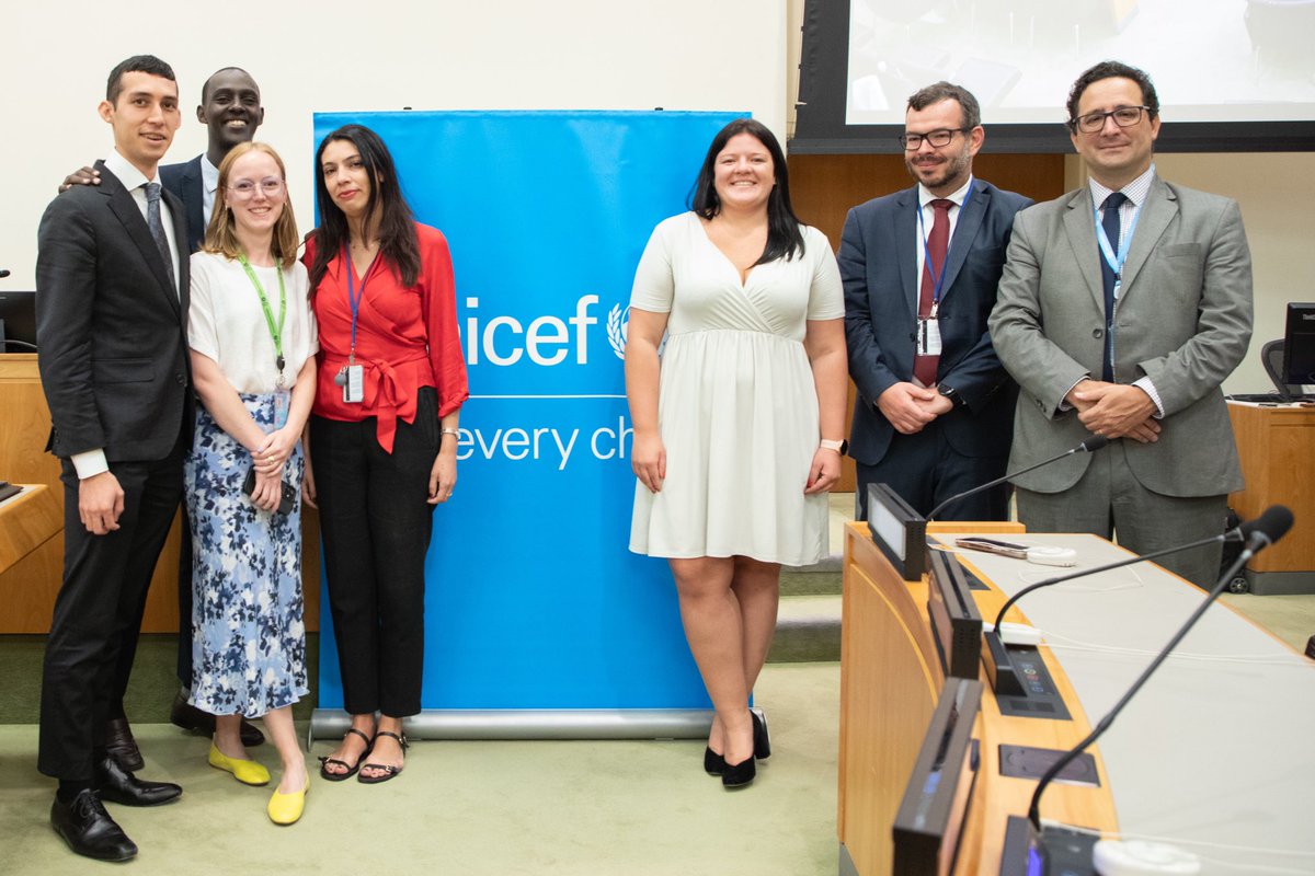 Today concluded the last regular session of the UNICEF Executive Board in 2023

🇩🇰 has been proud to serve as President of @UNICEF_Board with Amb. @MWegter presiding over the three sessions of 2023, working with @UNICEF to promote rights #ForEveryChild

A look back at the year👇