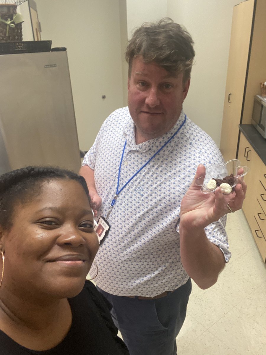Alexis Rainey tweet media