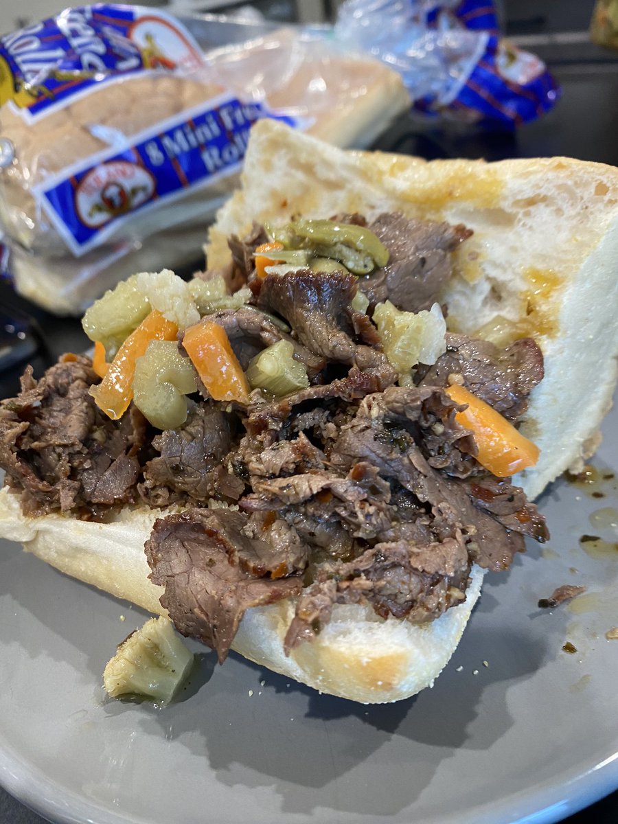 SlavCostas's tweet photo. The test beef has been made. We’re gonna be ready for Sunday. Da Bears by 10+ #BeefPost #FootballisBack https://t.co/GoP8lj1Wes