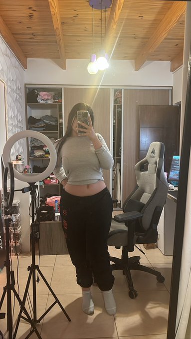 Frio https://t.co/LJeB80Erhe<a href="/tag/cosplay"class="tags"><span>#cosplay</span></a><a href="/tag/onepiece"class="tags"><span>#onepiece</span></a><a href="/tag/nicorobin"class="tags"><span>#nicorobin</span></a>