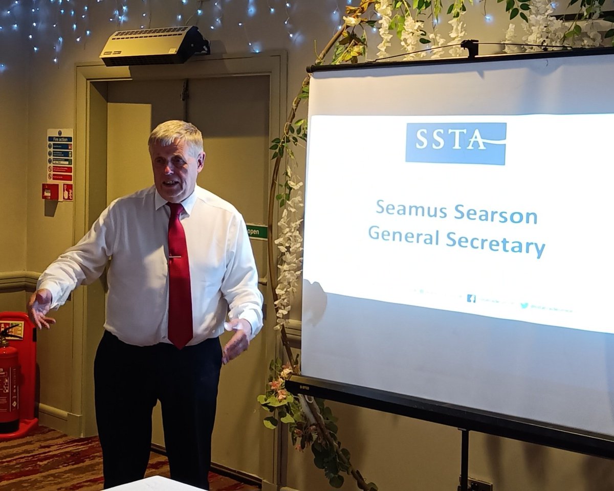 General Secretary <a href="/searson_seamus/">Seamus Searson</a> addressed <a href="/SSTAtradeunion/">SSTA</a> Members at a briefing in #Inverness on Thursday 7 September. Great to see so many members there.