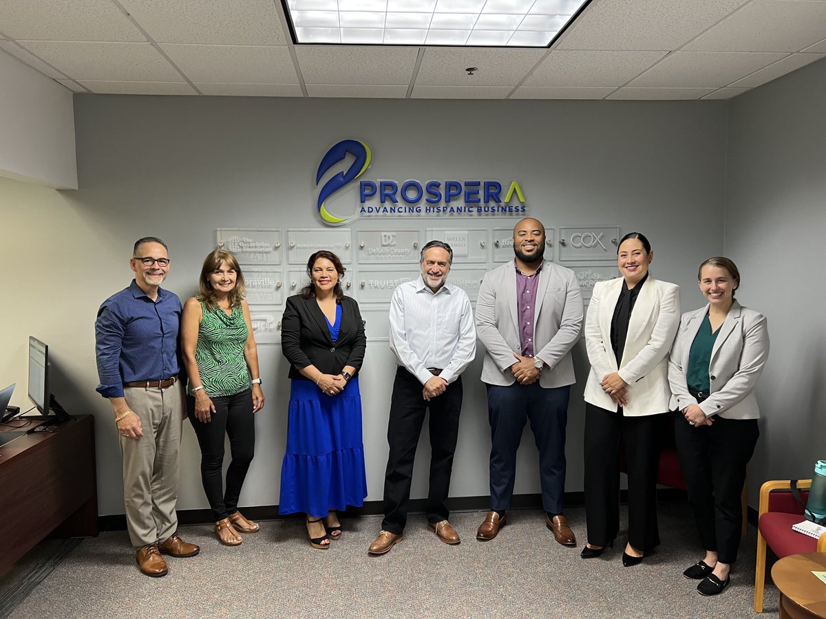 ProsperaUSA's tweet photo. 🙌 #ThankfulThursday Yesterday, our team in Georgia had the honor to receive a visit from Vanessa Ibarra, Meredith Steinmetz-Rodriguez, and Nicholas Mulkey from the Mayor's Office of International and Immigrants Affairs of Atlanta.🤗
@WelcomingATL
#Prosperapartners #AtlantaGA https://t.co/n8POLhl6SC