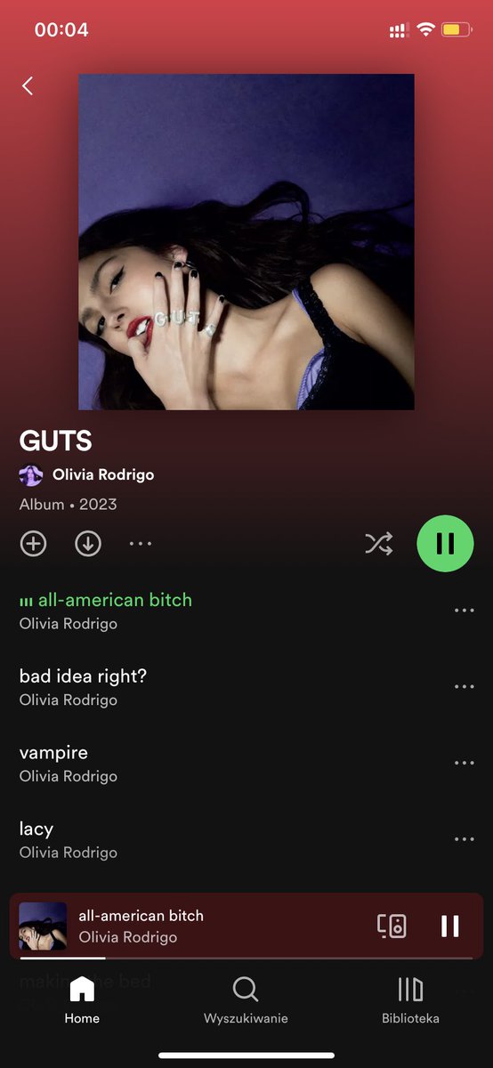 Nowaak2's tweet photo. Sorry nie mam czasu odpisać słucham nowej płyty Olivi Rodrigo 🫡 #GUTS #OLIVIARODRIGO https://t.co/TI6buvll0L