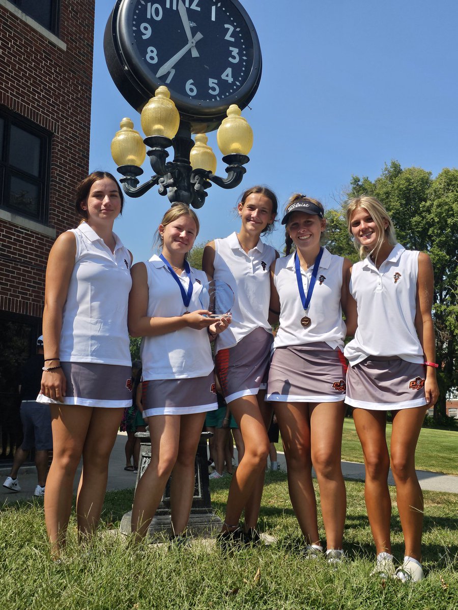 PCHS Golf Team tweet media