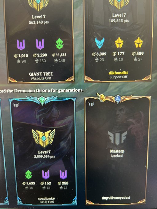 Sure buddy feminism is why you can&rsquo;t get laid #League_of_Legends #jhinmain https://t.co/V25jOanTXU<a href="/tag/league_of_legends"class="tags"><span>#league_of_legends</span></a><a href="/tag/jhinmain"class="tags"><span>#jhinmain</span></a>