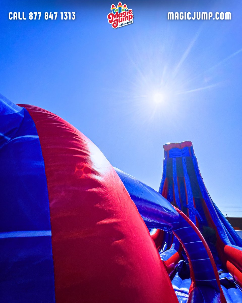 MagicJump's tweet image. The Massive 37 Rockin Rapids 🤯
#waterslides #inflatables
