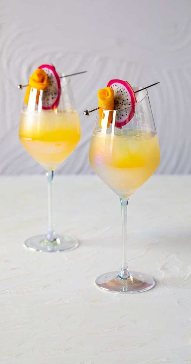 Like a river that twists through a dusty land, our Rio Cocktail recipe, Inspired by Duran Duran, will leave you feeling like you should be dancing in the sand. 💃🕺

tablemagazine.com/rio-cocktail-i…