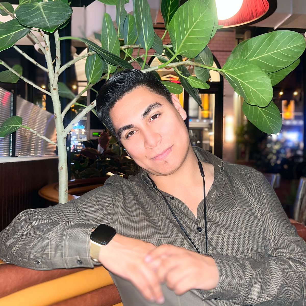 dannyavitiasd's tweet image. 🎓 Beginning my last year at SDSU! 🌟 Proud to be the first in my family to attend and soon graduate from college. Grateful for the incredible people I've met on this journey. Here's to a year filled with hope, growth, and determination! 🚀💪 #FinalYear #FirstGenGrad #SDSU