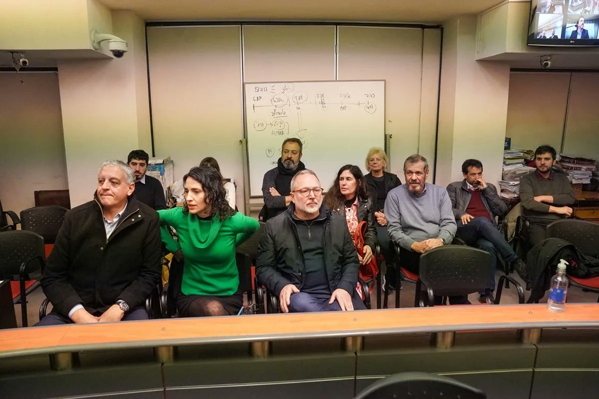 Comenzó el juicio contra el aportante del PRO acusado de dispararle a dos militantes kirchneristas durante la inauguración de un local de Nuevo Encuentro en Villa Crespo.

✍️ <a href="/FedeTrofelli/">Federico Trofelli</a> | bit.ly/3sKqvR4