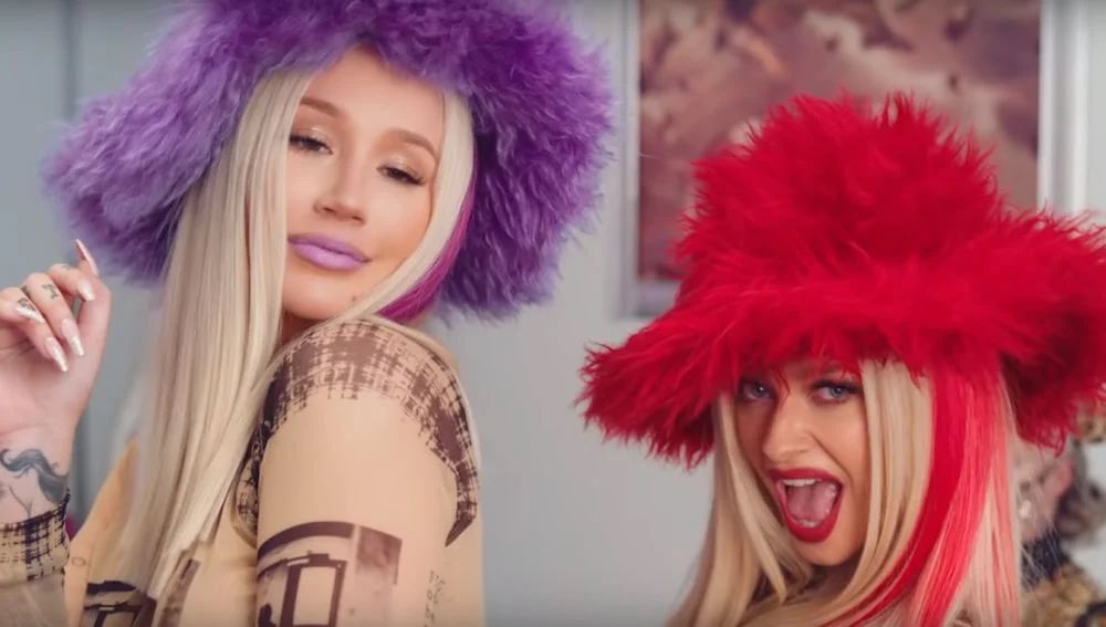 HabCara's tweet photo. Not them taking inspo from Iggy yet again https://t.co/odmJWcPXZX