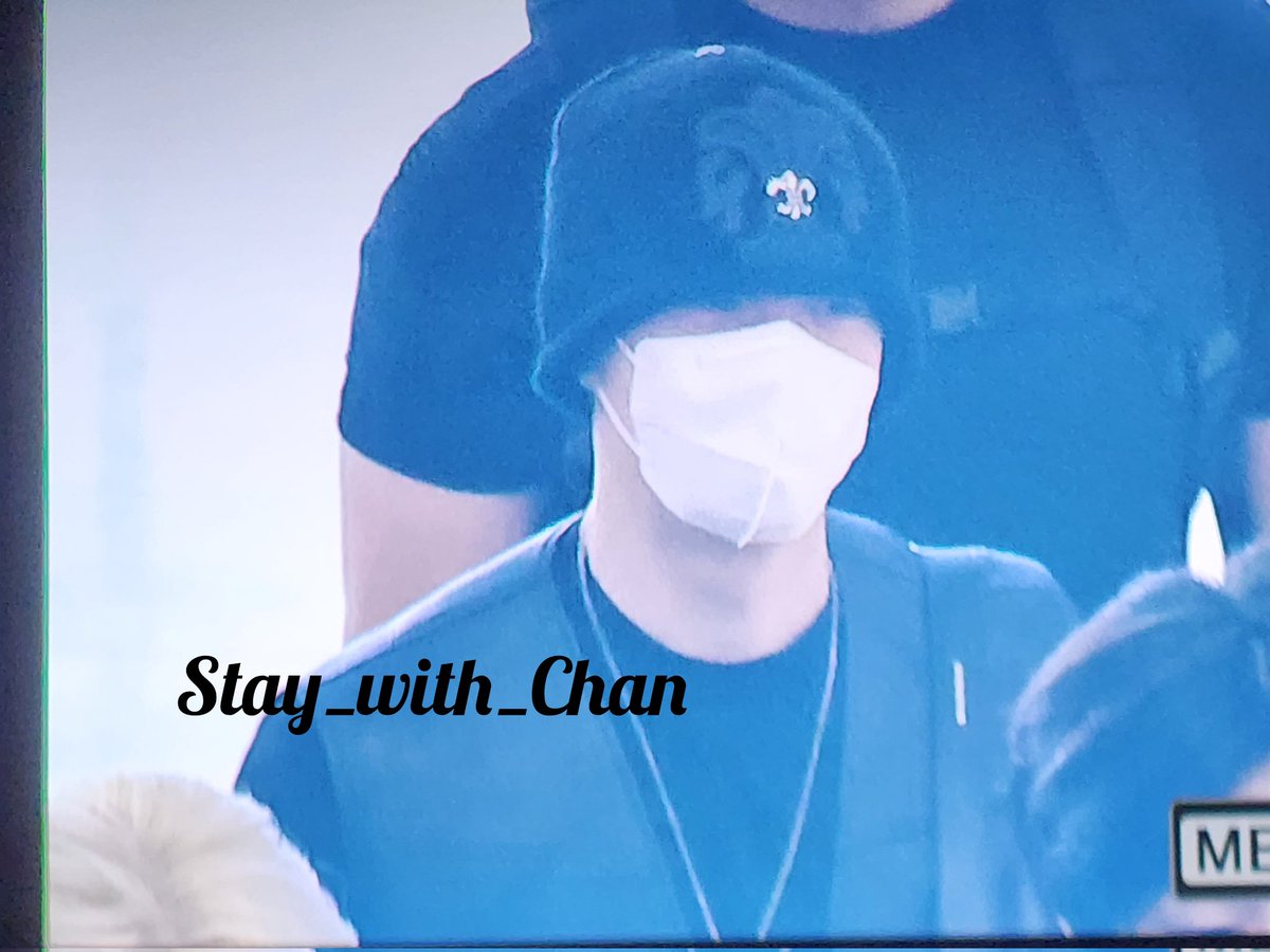 CB97_YW88's tweet photo. 20230908 ㄱㅍㅊㄱ preview 
​
​🛫🇯🇵

#ㅊㄴㄱㅇ #Stay_with_Chan 
#straykids #스트레이키즈 #방찬 #BANGCHAN #3RACHA #Chris #CB97 #バンチャン #WOLFCHAN #울프찬 #🤙 #🐺
#YouMakeStrayKidsStay
#straykidseverywhereallaroundtheworld https://t.co/fkQGgLeDY8