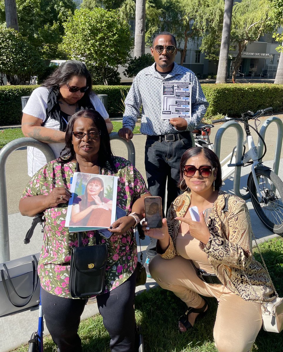 c_c_w_p's tweet photo. Yesterday was so powerful! Nearly a dozen people formerly sentenced to life without parole met with legislators to urge their support for #SB94, sharing their own stories of success &amp; giving back to their communities upon returning home from incarceration. https://t.co/lsstY7HwlI