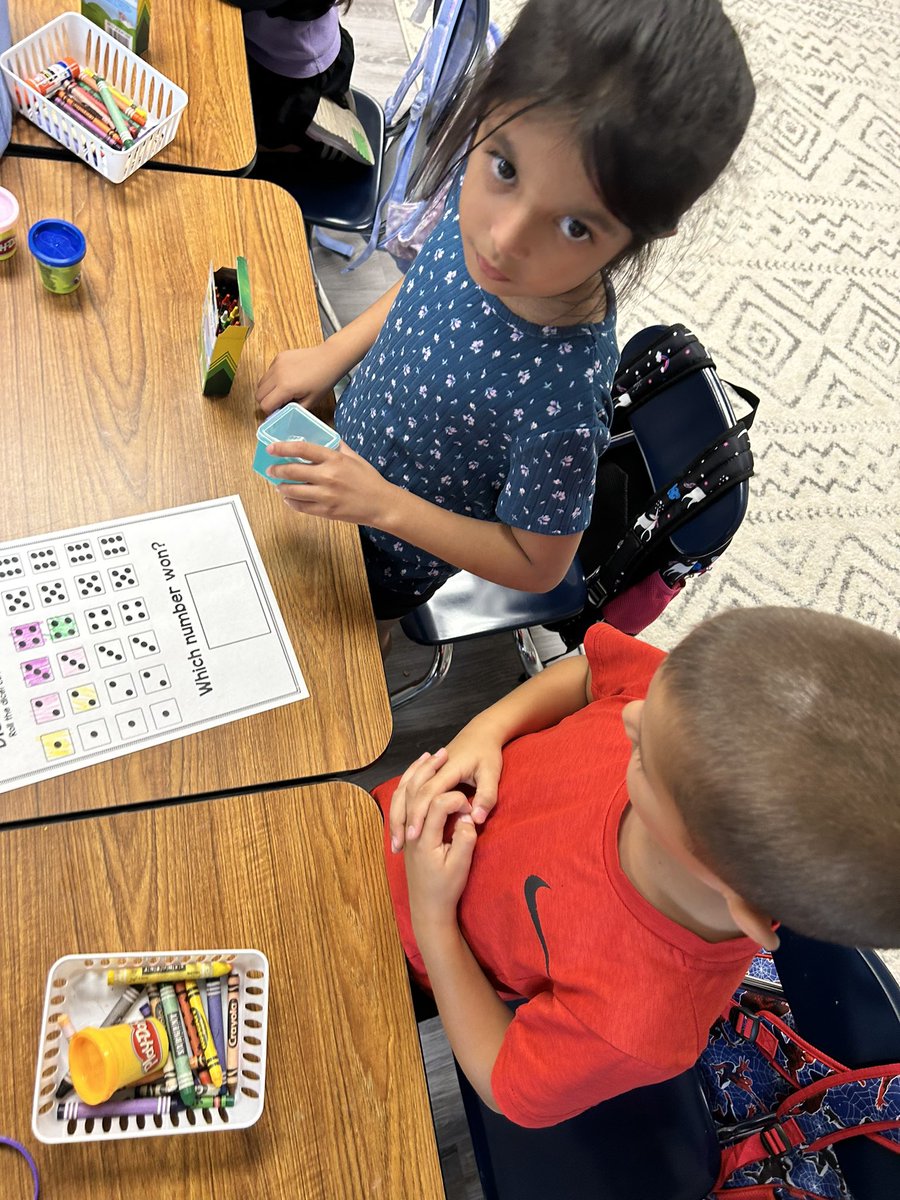 MsLee_123's tweet photo. We used teamwork yesterday to “roll, count and color” some dice. I witnessed such kind and patient friends working very hard! #FirstGradeFamLee #BestYearYet @BethpageUFSD https://t.co/K4PLaourXC